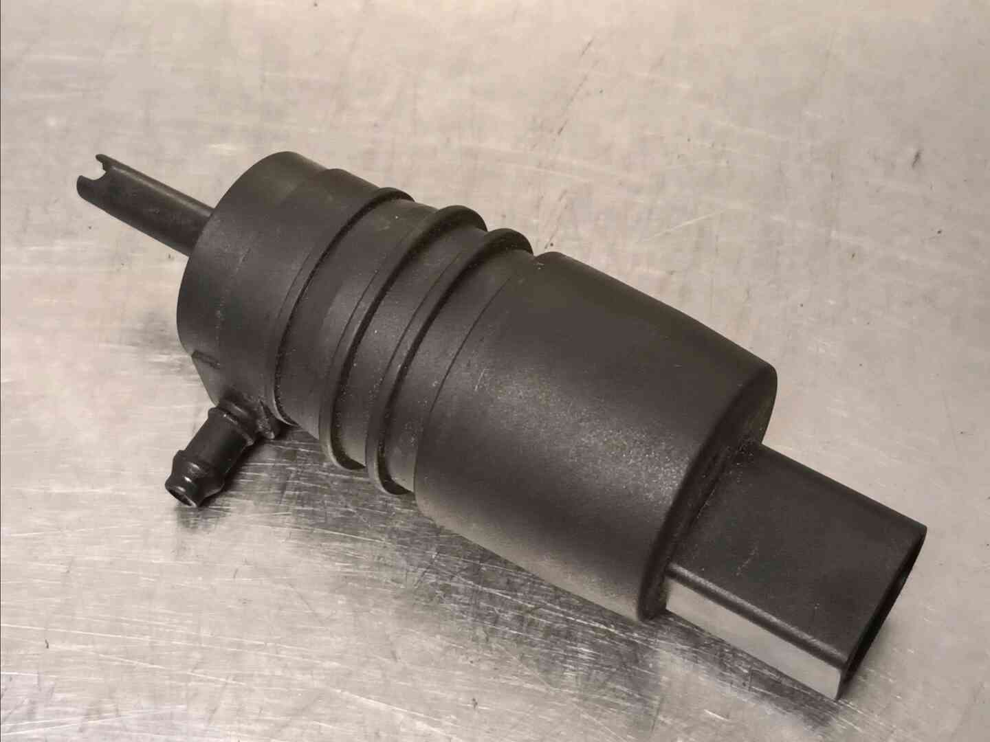 Pompe lave-glace avant — BMW — X5 I — PHASE 1 — OE 67128362154 — occasion garantie 2 ans