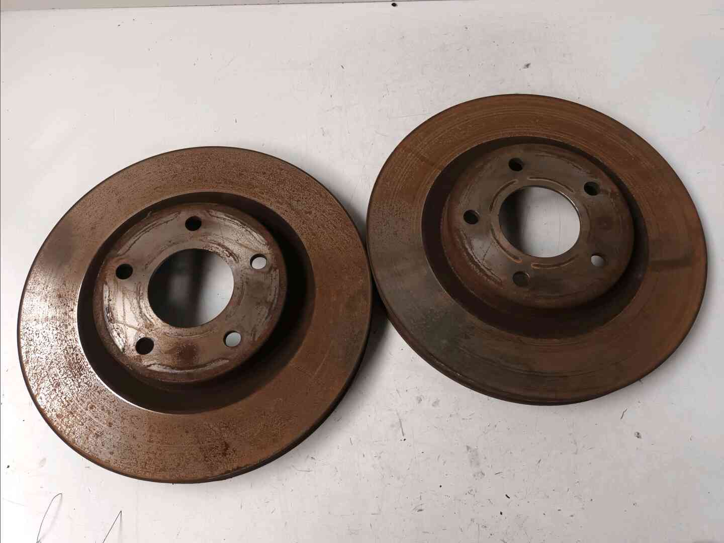 Disque de frein avant — NISSAN — QASHQAI — PHASE 1 — OE 402064EA0B — occasion garantie 2 ans