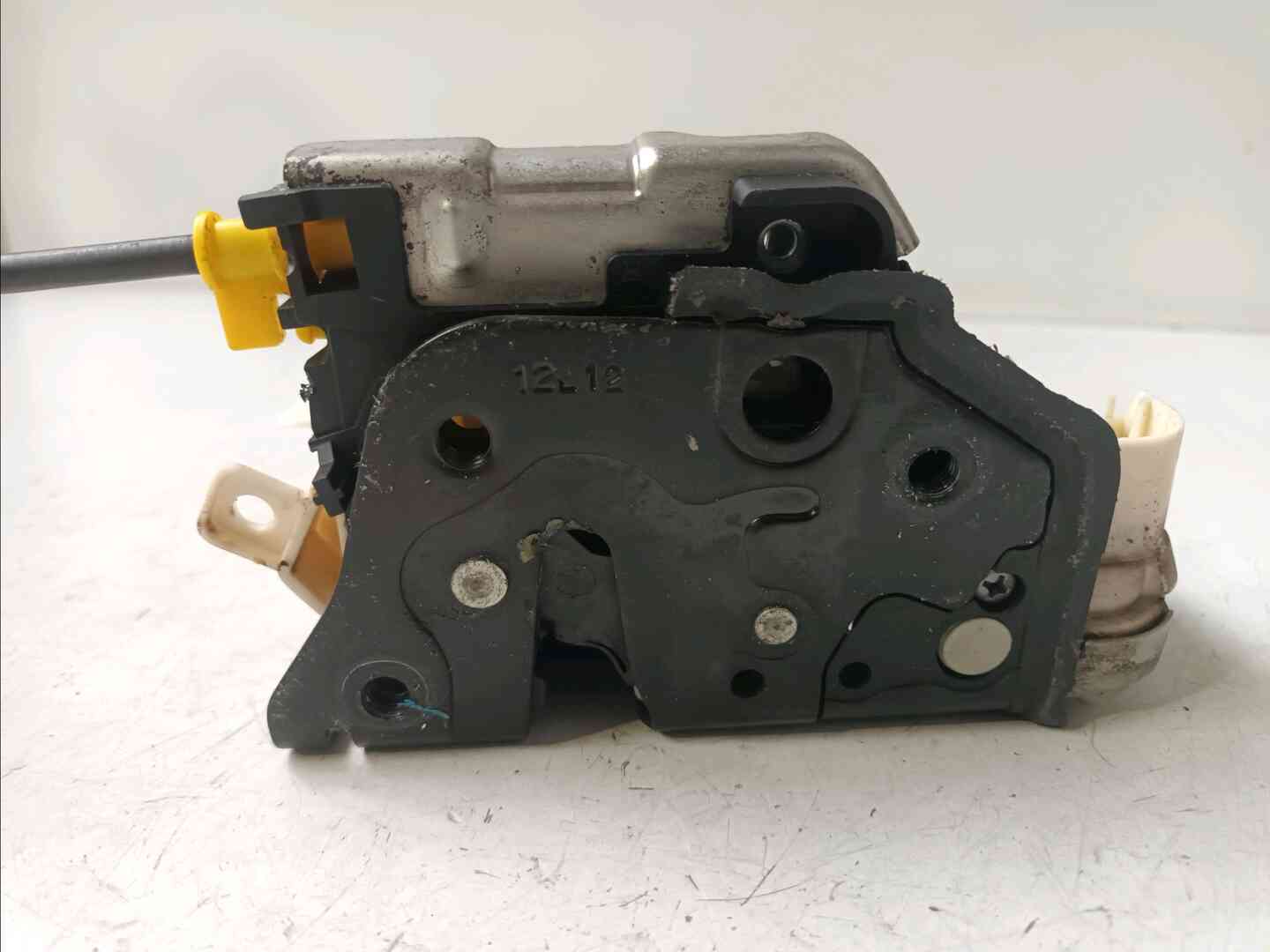 Serrure porte avant gauche — AUDI — A5 — PHASE 2 — OE 8J1837015E — occasion garantie 2 ans