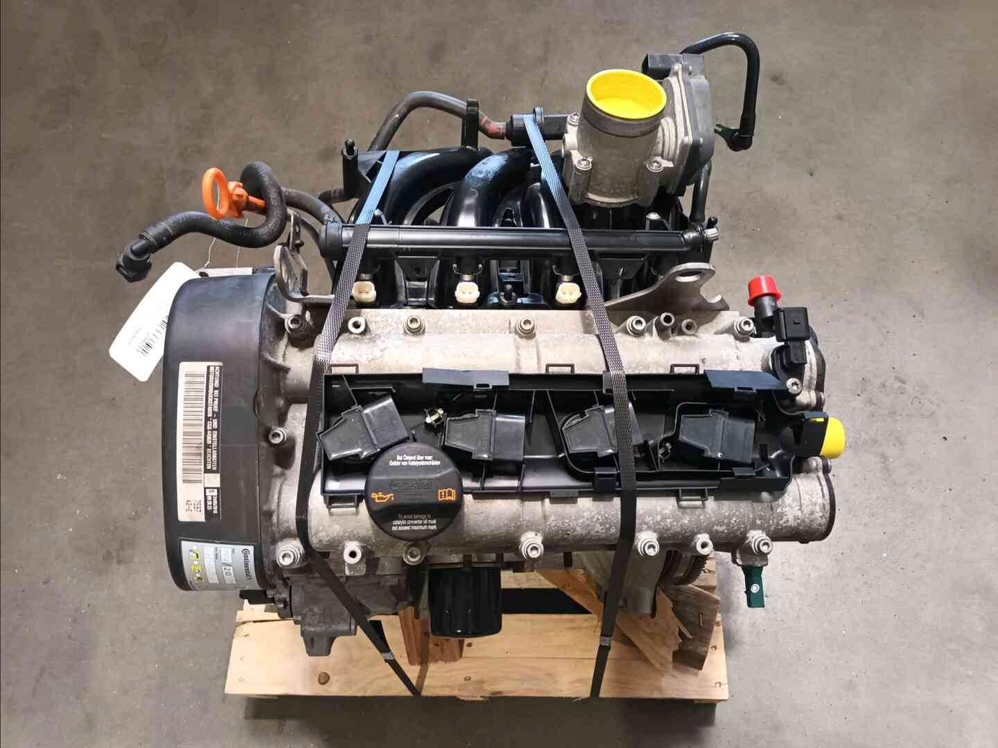 Moteur — VOLKSWAGEN — POLO V — PHASE 1 — OE 36100039R — occasion garantie 2 ans