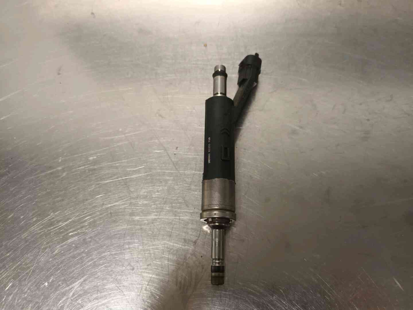 Injecteur — CITROEN — C3 AIRCR. — PHASE 1 — OE 9822715980 — occasion garantie 2 ans