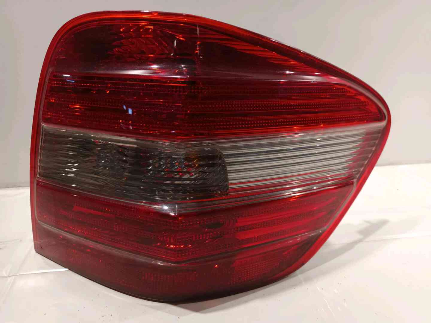 Feu arriere droit — MERCEDES — CLASSE ML — OE A1649061000 — occasion garantie 2 ans