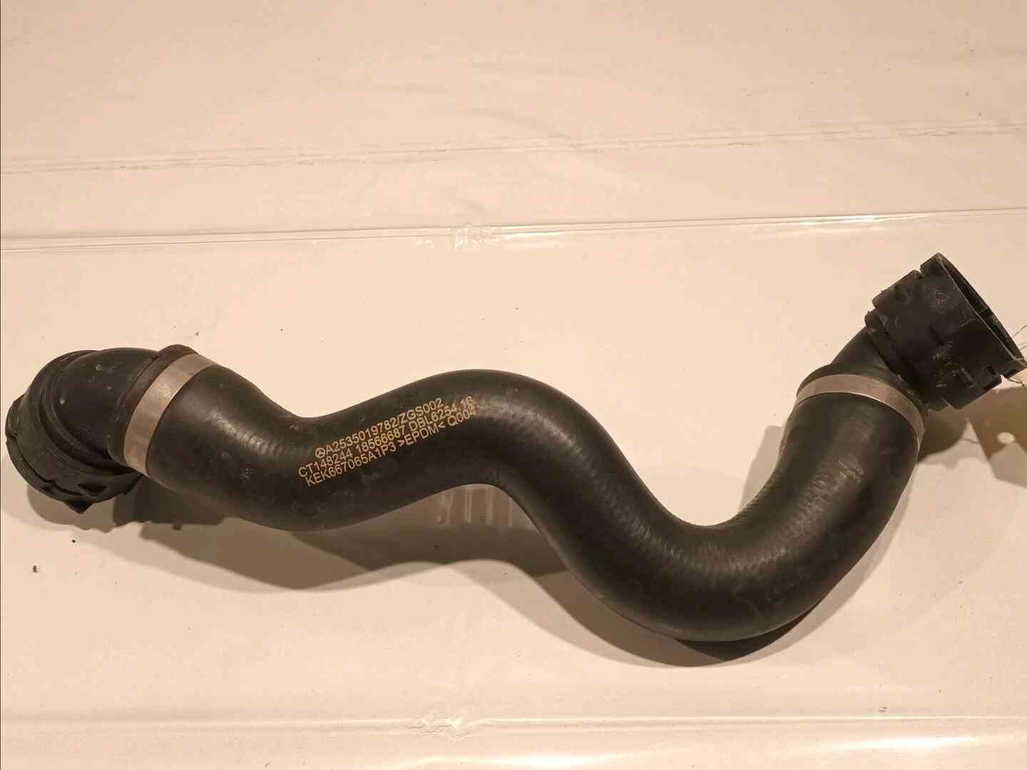 Durit inferieur radiateur — MERCEDES — GLC — PHASE 1 — OE A2535019782 — occasion garantie 2 ans