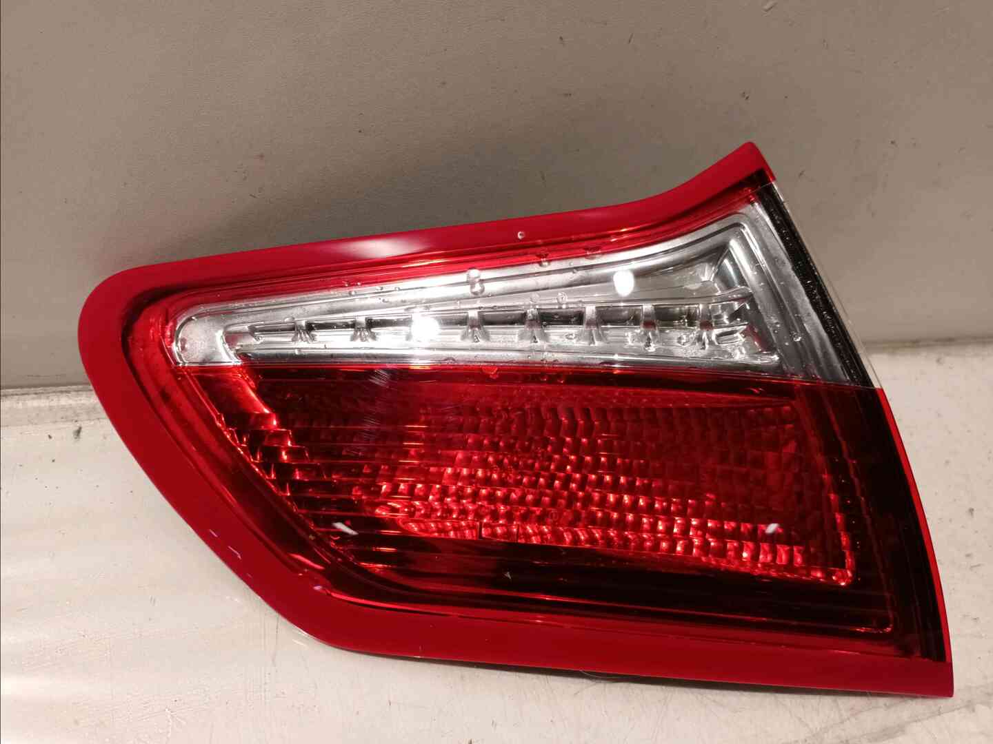 Feu arriere inferieur gauche — CITROEN — C4 II — PHASE 1 — OE 7453E4 — occasion garantie 2 ans