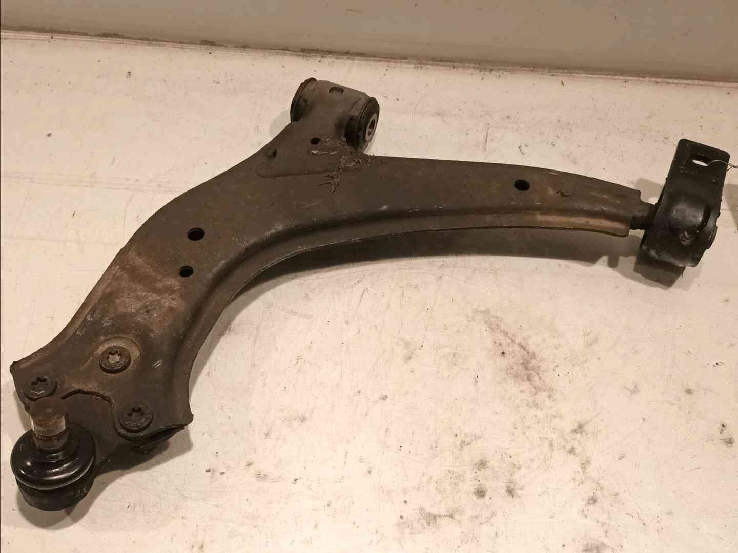 Triangle inferieur avant gauche — CITROEN — XSARA — PHASE 1 — OE 1614447480 — occasion garantie 2 ans