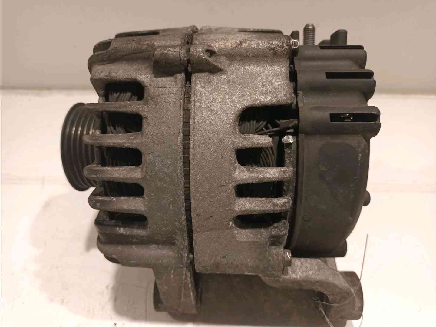Alternateur — BMW — X1 — PHASE 1 — OE 12317802619 — occasion garantie 2 ans