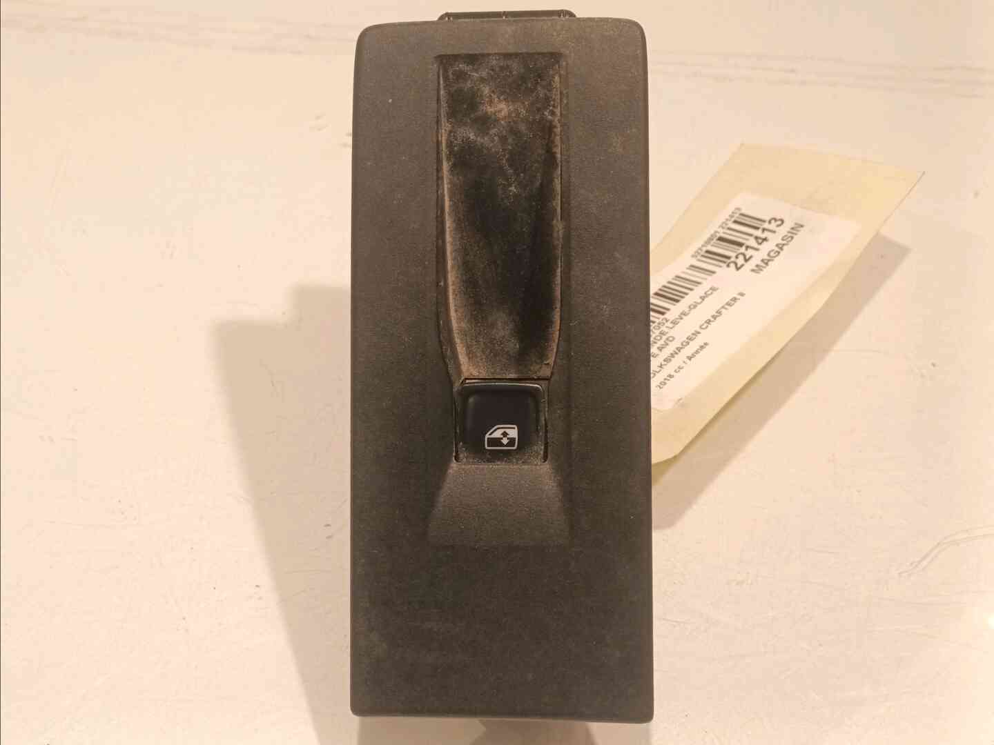 Commande leve-glace porte arriere gauche — VOLKSWAGEN — CRAFTER II — PHASE 1 — OE 5G0959855KWHS — occasion garantie 2 ans
