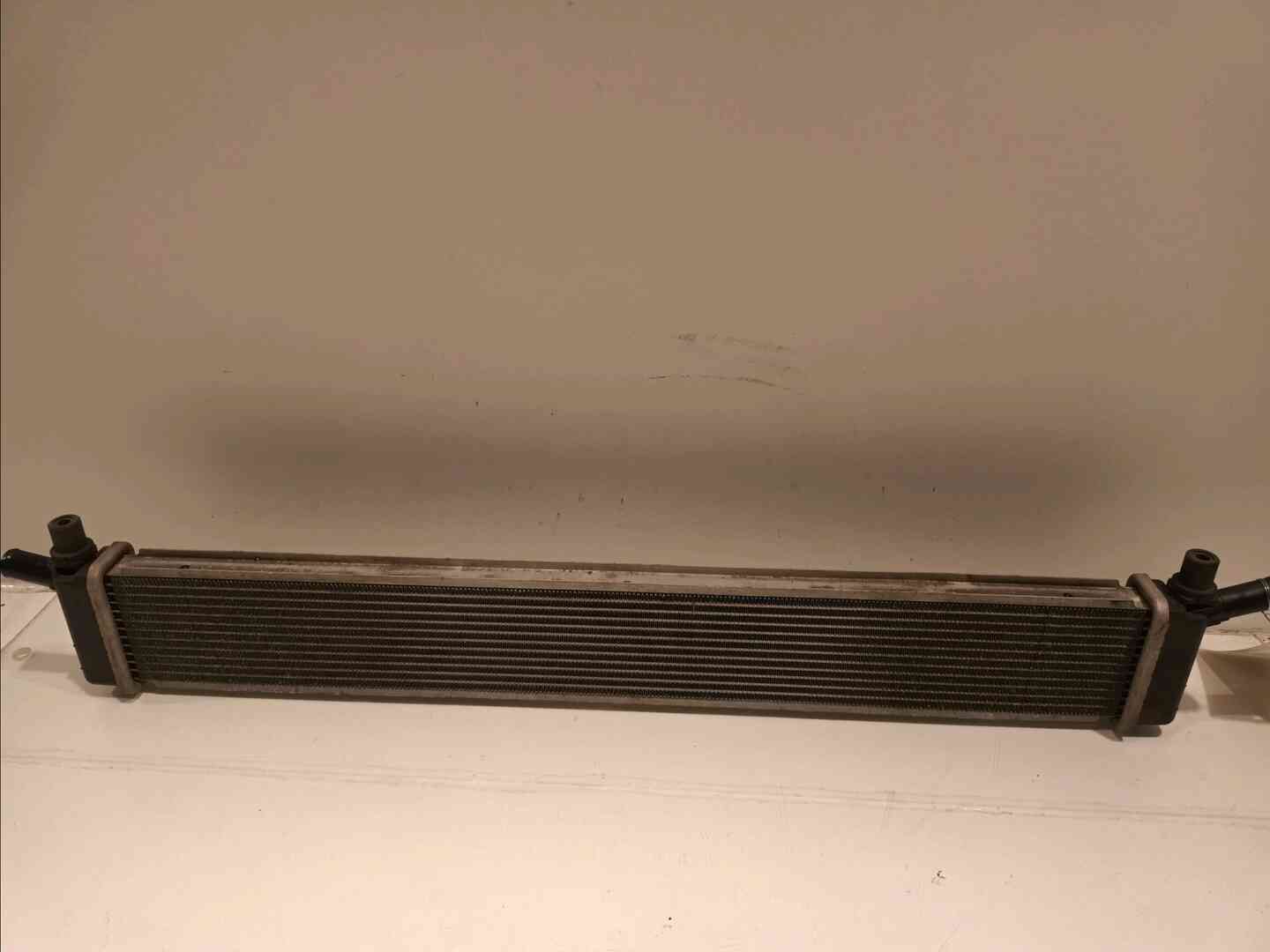 Radiateur huile — TOYOTA — AURIS — PHASE 1 — OE G901002010 — occasion garantie 2 ans
