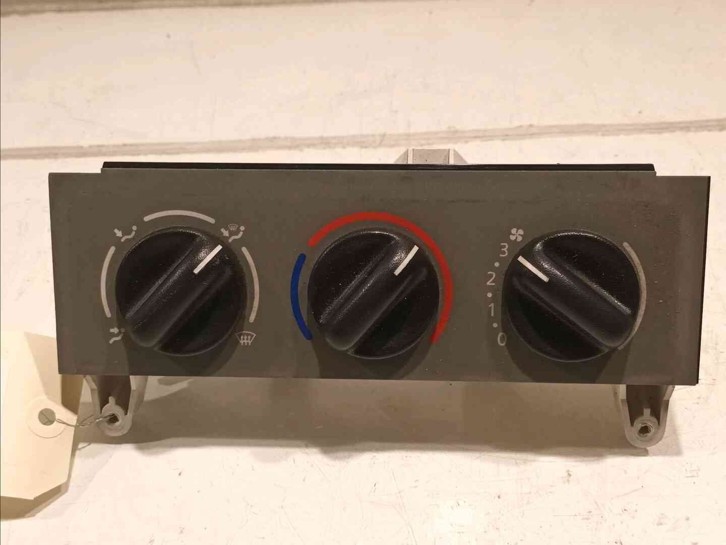 Commande de chauffage — RENAULT — KANGOO I — PHASE 2 — OE 7701051895 — occasion garantie 2 ans
