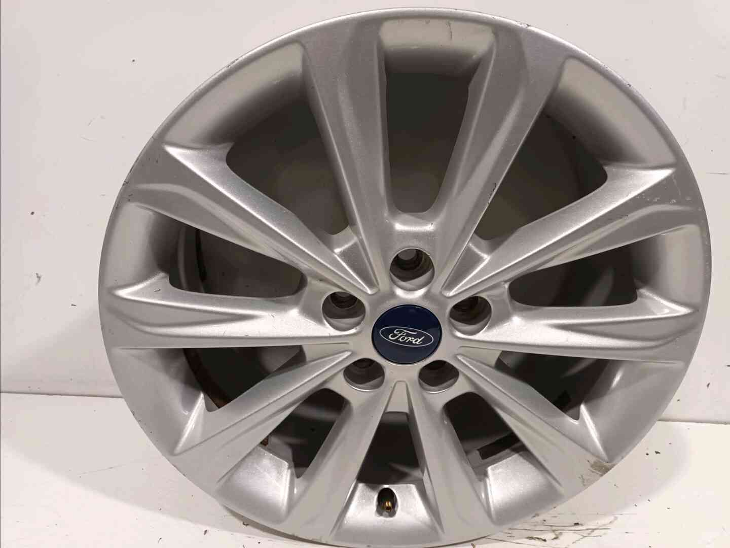 Jante aluminium — FORD — KUGA — PHASE 1 — OE 1877092 — occasion garantie 2 ans