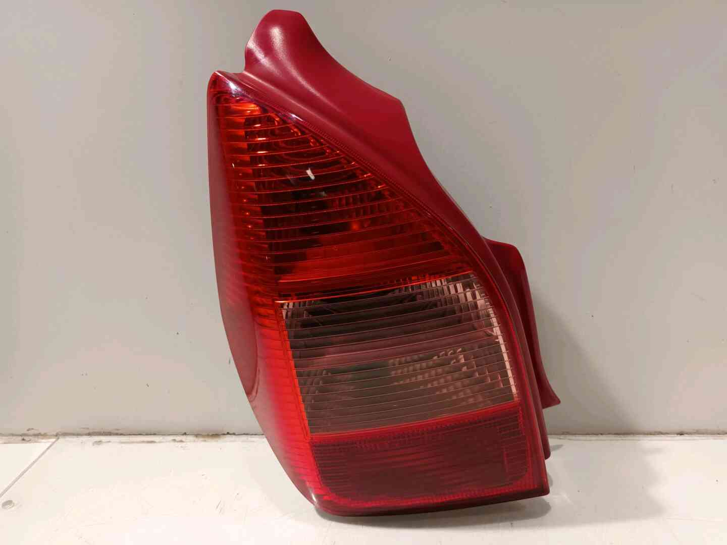 Feu arriere gauche — CITROEN — C2 — PHASE 1 — OE 6350S7 — occasion garantie 2 ans