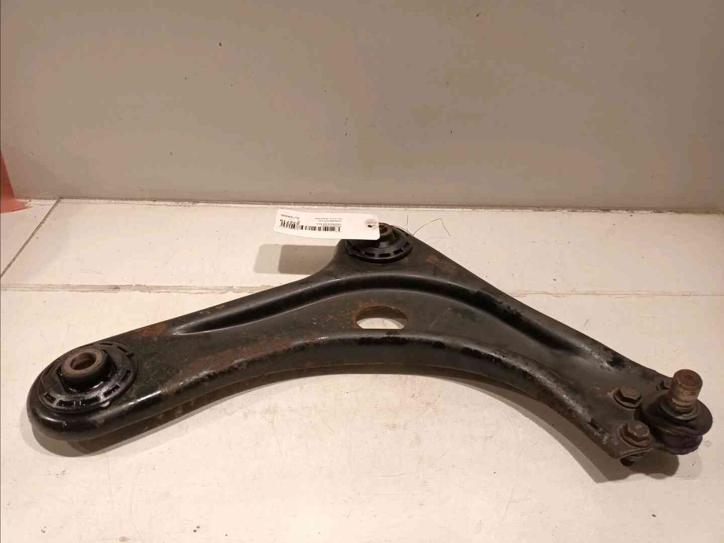 Triangle inferieur avant droit — CITROEN — C3 — PHASE 1 — OE 3521R2 — occasion garantie 2 ans