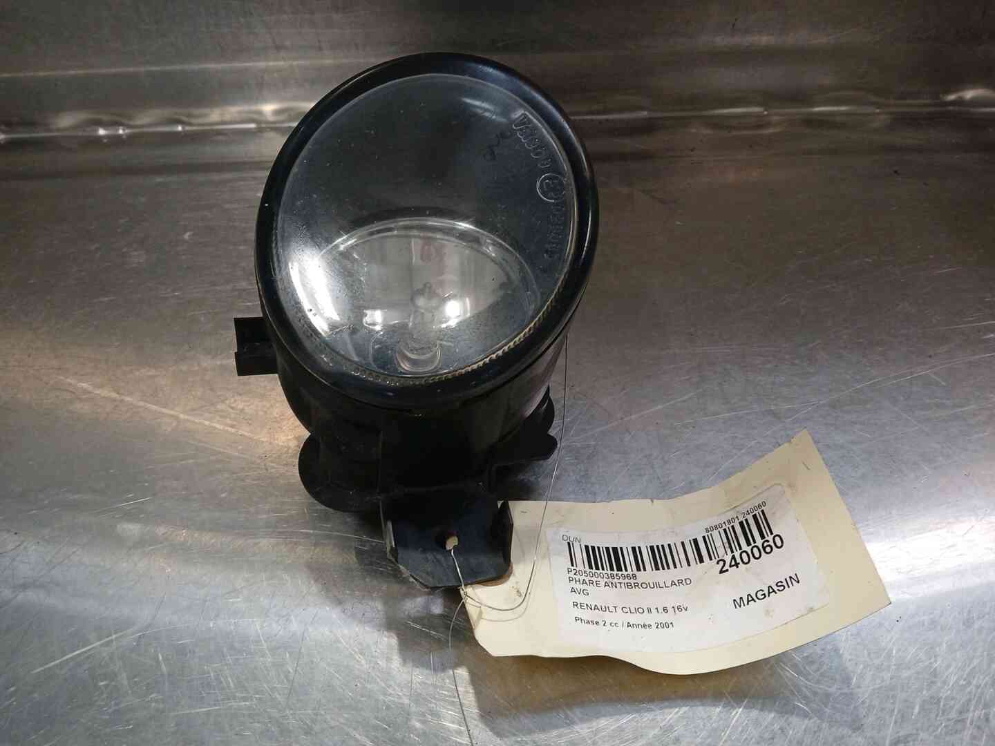 Phare anti-brouillard gauche — RENAULT — CLIO II — PHASE 2 — OE 7701205665 — occasion garantie 2 ans