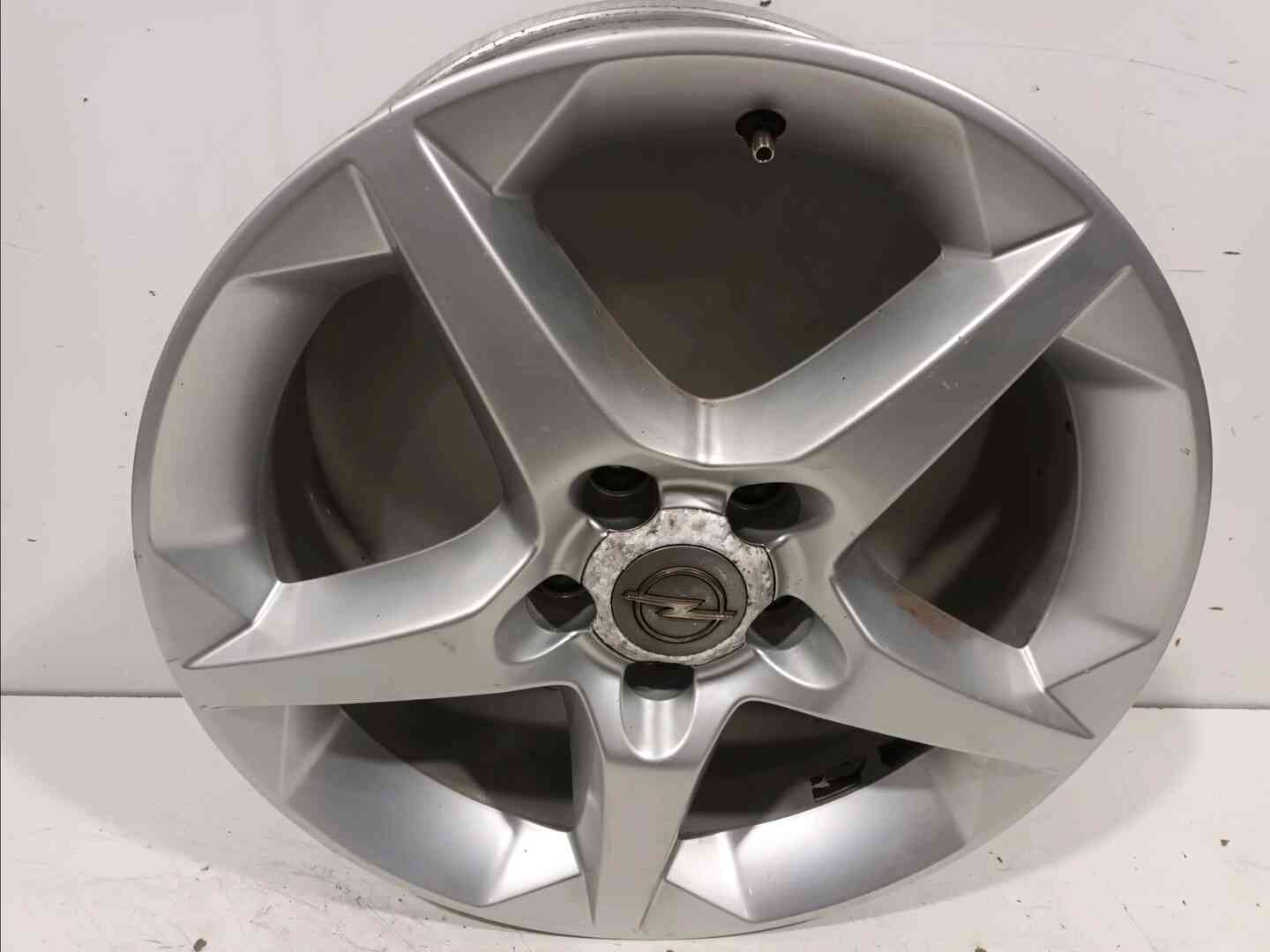 Jante aluminium — OPEL — CORSA — PHASE 1 — OE 13338853 — occasion garantie 2 ans