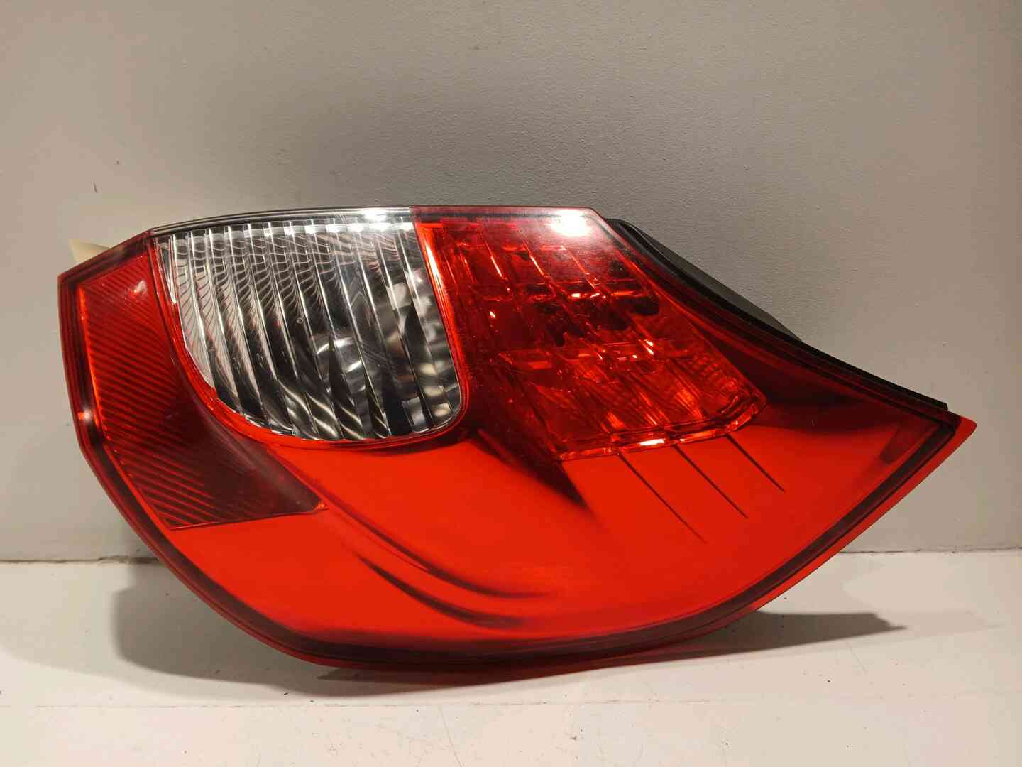 Feu arriere droit — RENAULT — SCENIC II — PHASE 2 — OE 8200474327 — occasion garantie 2 ans