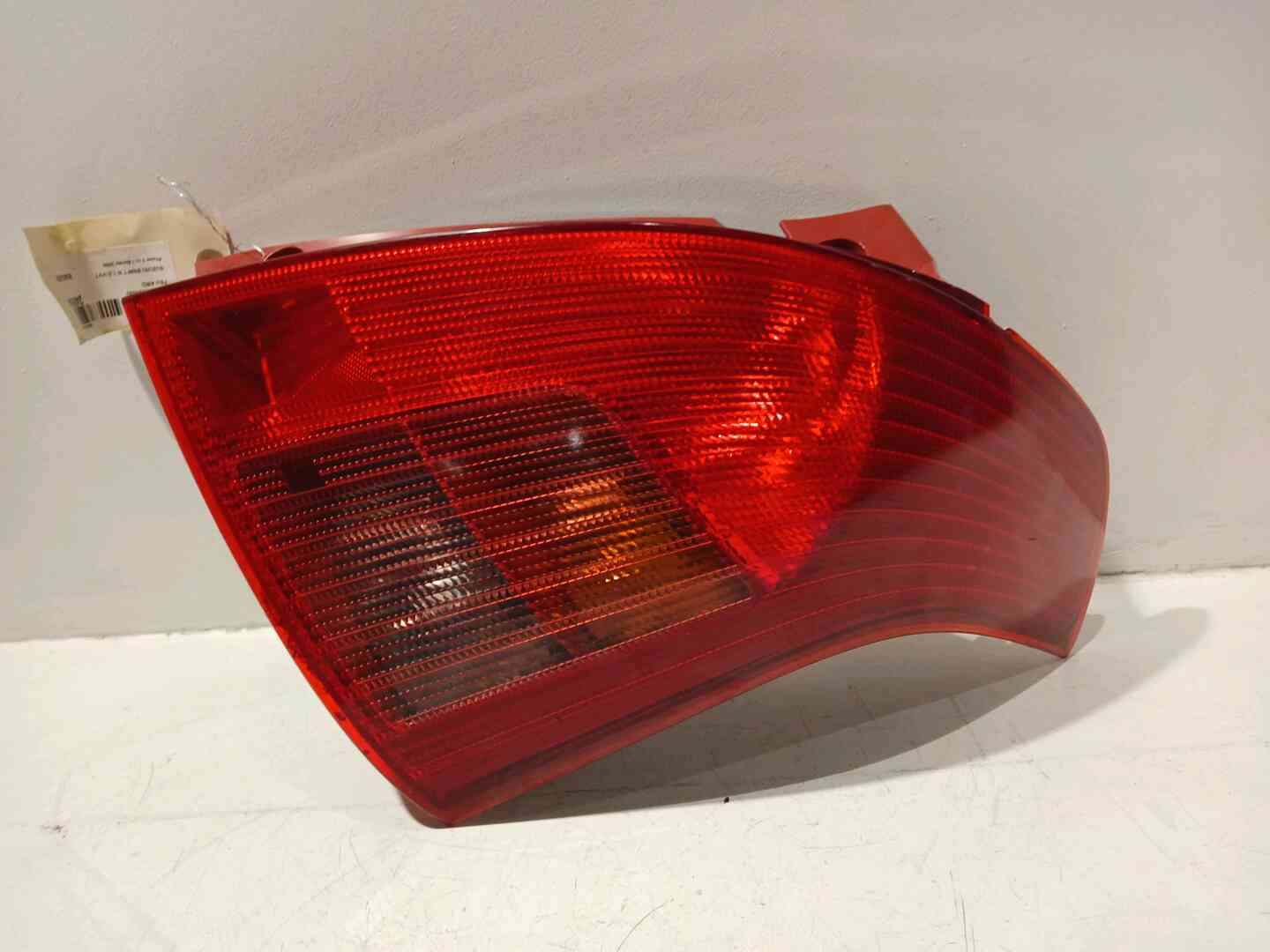 Feu arriere droit — SUZUKI — SWIFT III — PHASE 1 — OE 3565062J00000 — occasion garantie 2 ans