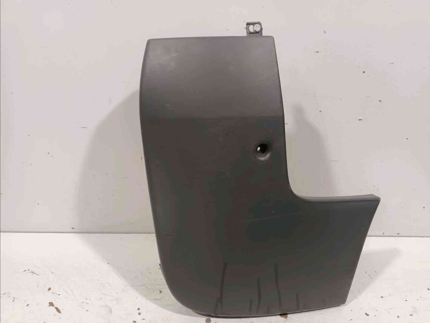 Crosse arriere droit — OPEL — VIVARO — PHASE 2 — OE 91166147 — occasion garantie 2 ans