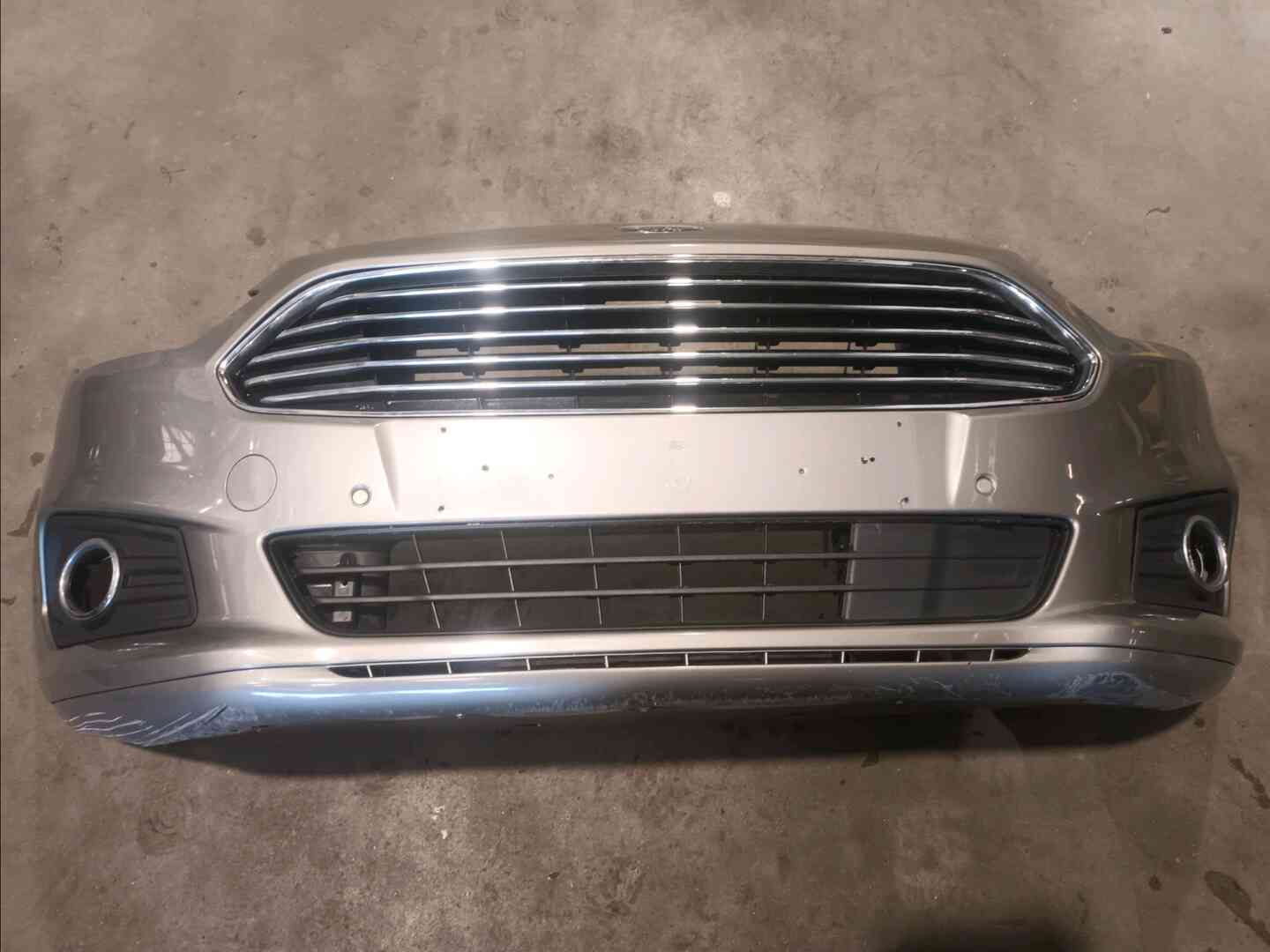 Pare-choc avant — FORD — S-MAX II — PHASE 1 — OE 2111377 — occasion garantie 2 ans