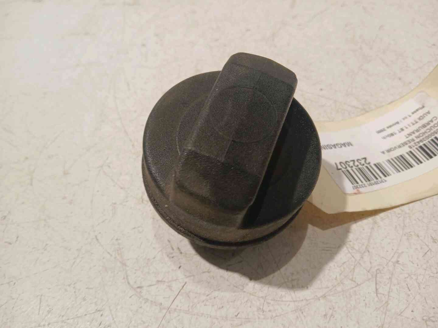 Bouchon reservoir a carburant — AUDI — TT — PHASE 1 — OE 1J0201550BF9B9 — occasion garantie 2 ans