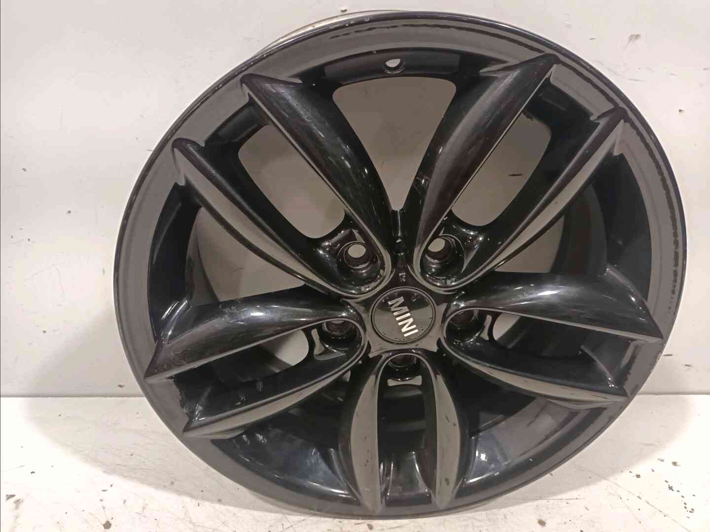 Jante aluminium — MINI — MINI — PHASE 1 COUNTRYMAN — OE 36109804374 — occasion garantie 2 ans