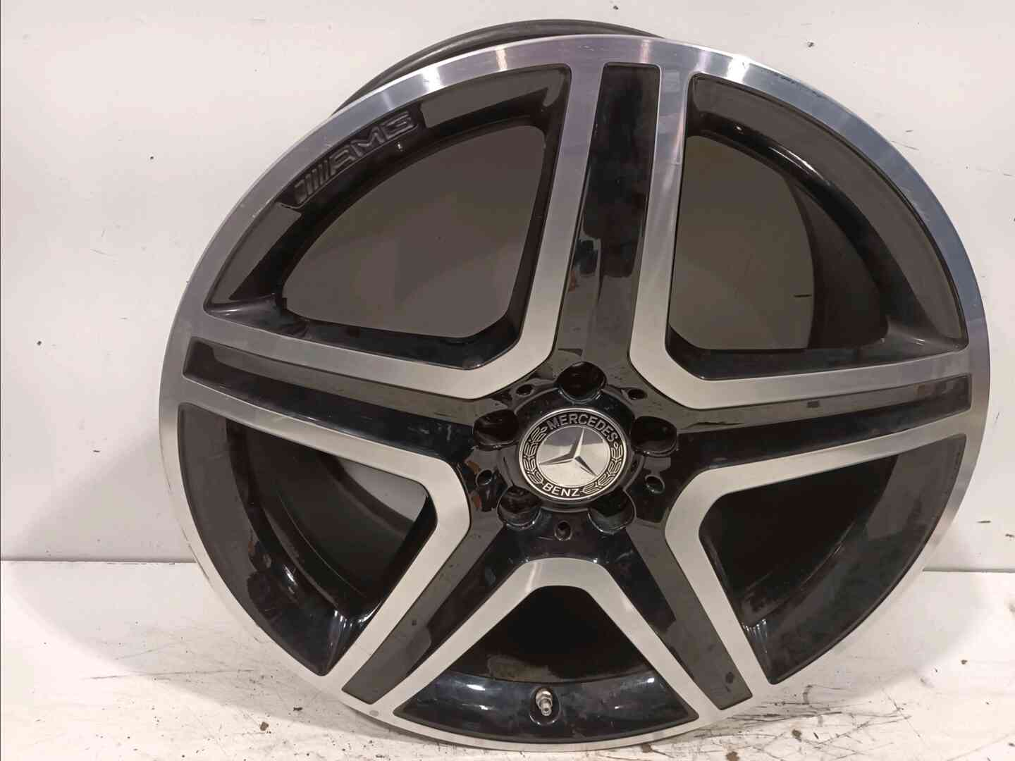 Jante aluminium — MERCEDES — GLA — PHASE 1 — OE 15640106007X72 — occasion garantie 2 ans