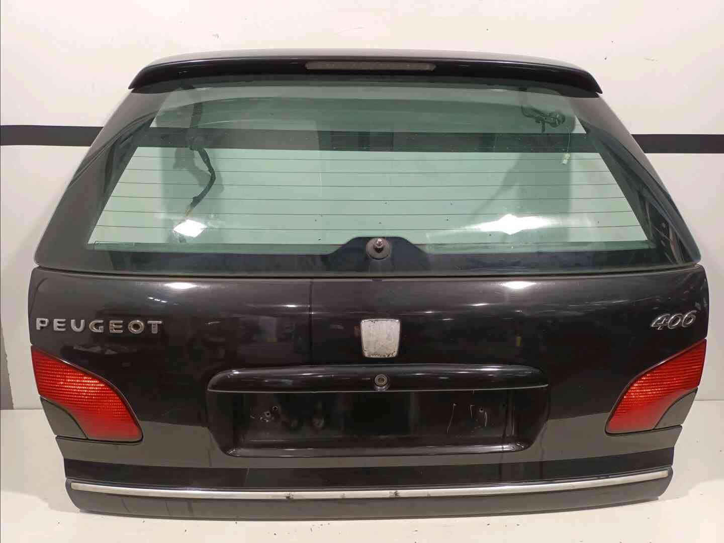 Malle / hayon / coffre — PEUGEOT — 406 — PHASE 2 BREAK — OE 8701S4 — occasion garantie 2 ans