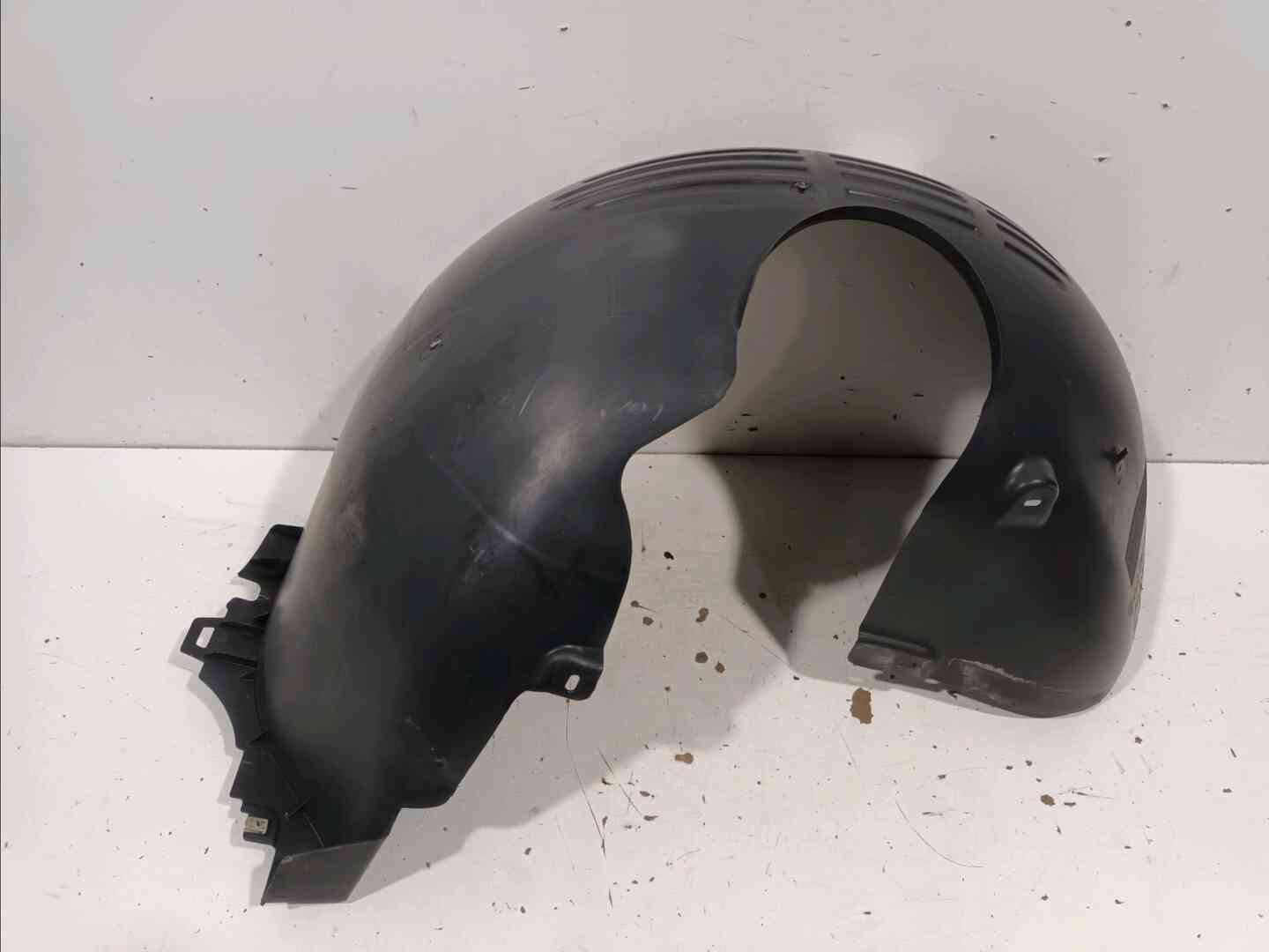 Pare-boue aile avant gauche — VOLKSWAGEN — GOLF VII — PHASE 1 — OE 5G0805969P — occasion garantie 2 ans