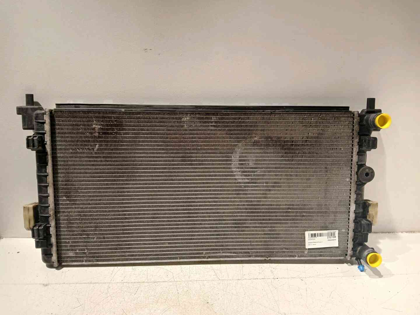 Radiateur eau — SKODA — FABIA — PHASE 1 — OE 6R0121253L — occasion garantie 2 ans