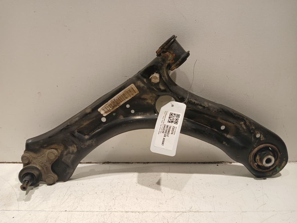 Triangle inferieur avant gauche — VOLKSWAGEN — BEETLE — PHASE 1 — OE 561407151C — occasion garantie 2 ans