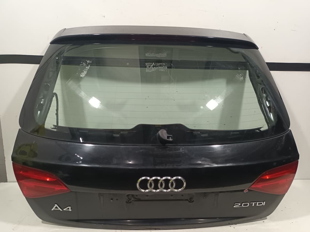 Malle / hayon / coffre — AUDI — A4 — PHASE 1 AVANT — OE 8K9827023 — occasion garantie 2 ans