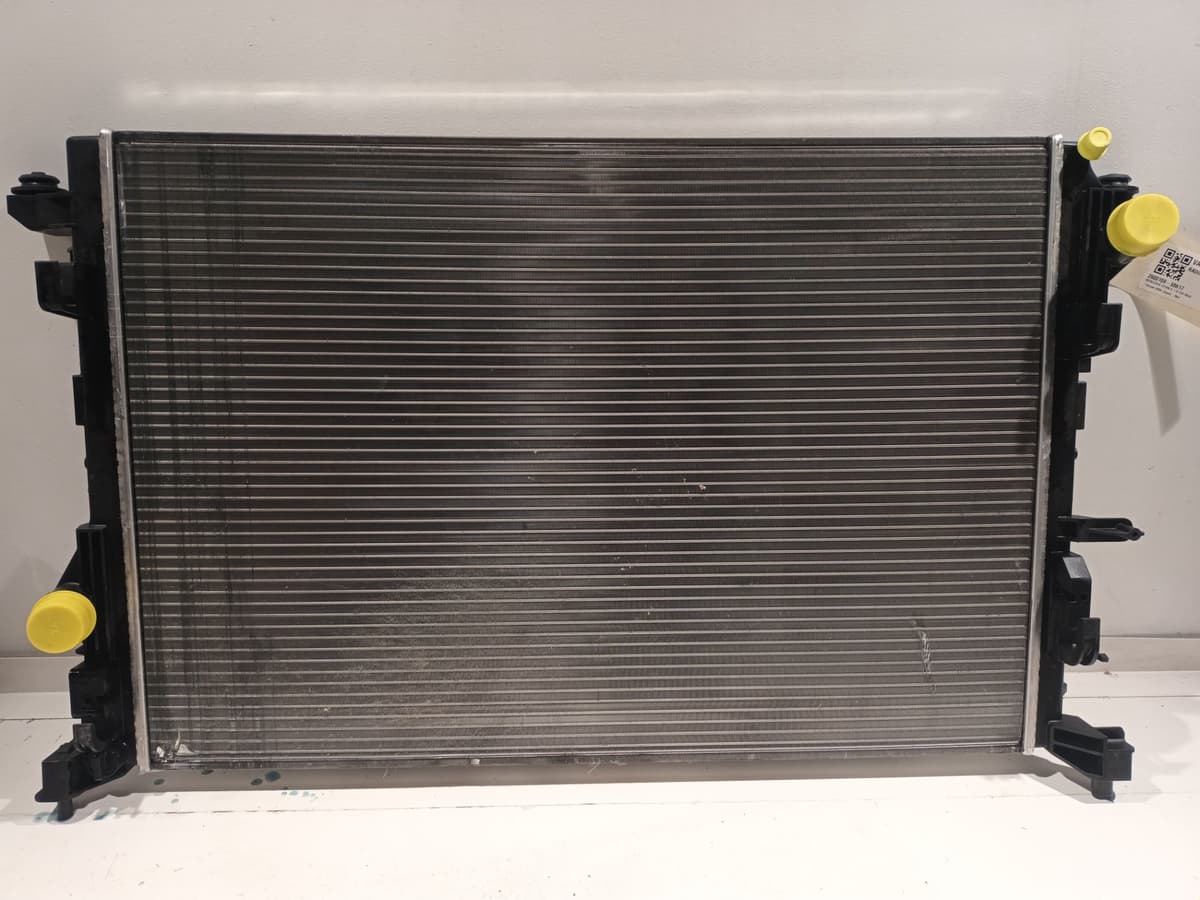 Radiateur eau — MERCEDES — CITAN II — OE A4205001300 — occasion garantie 2 ans