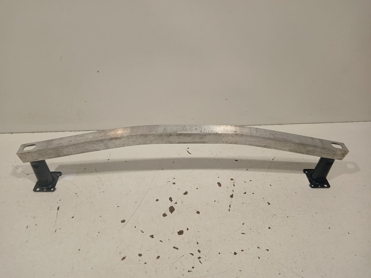 Renfort pare-choc avant — TOYOTA — C-HR — PHASE 1 — OE 52132F4010 — occasion garantie 2 ans