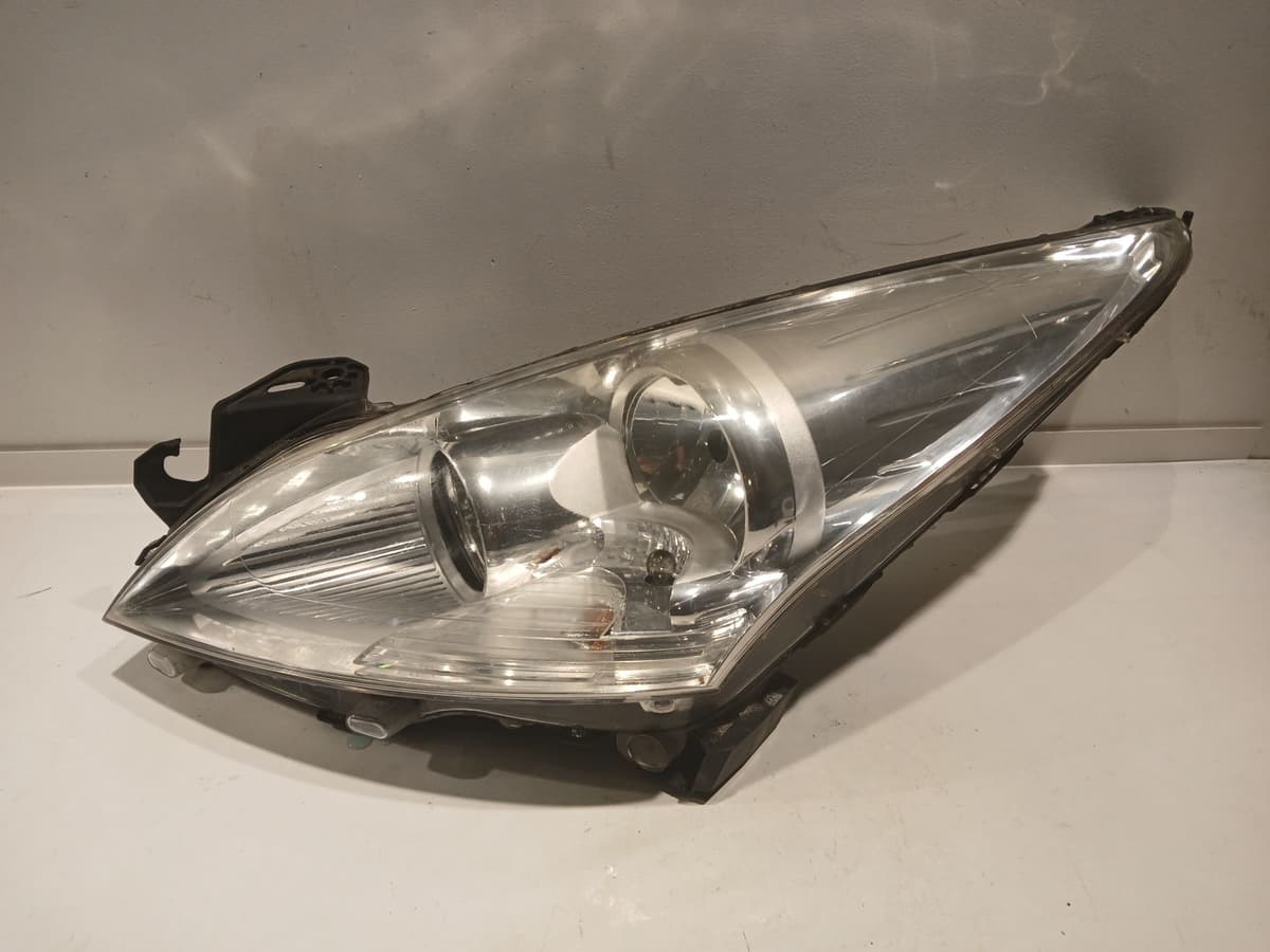Phare gauche — PEUGEOT — 5008 — PHASE 1 — OE 6208N9 — occasion garantie 2 ans