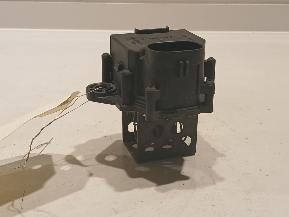 Resistance de ventilateur moteur — PEUGEOT — 5008 — PHASE 1 — OE 9830143880 — occasion garantie 2 ans
