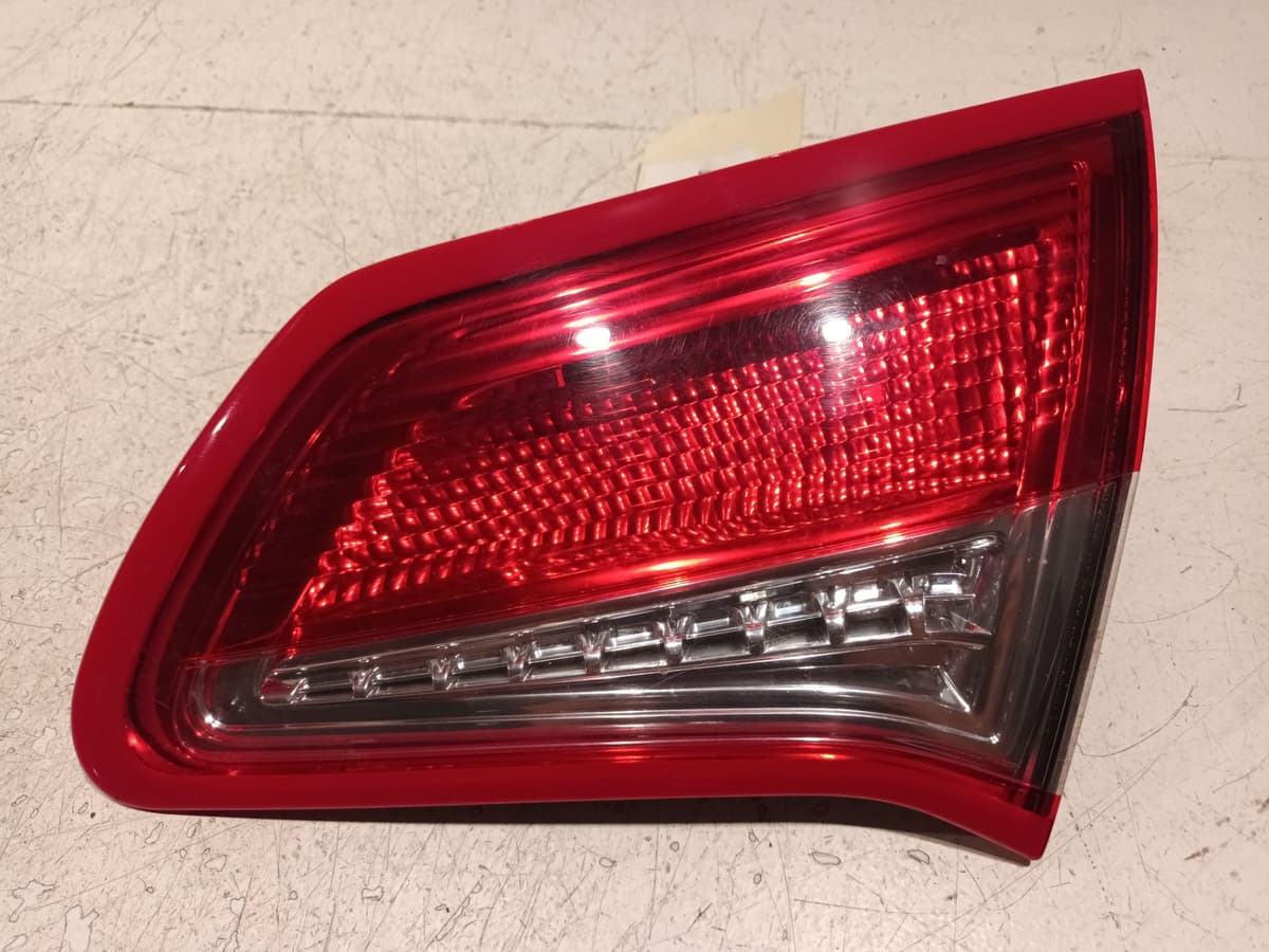 Feu arriere inferieur droit — CITROEN — C4 II — PHASE 1 — OE 7453E5 — occasion garantie 2 ans
