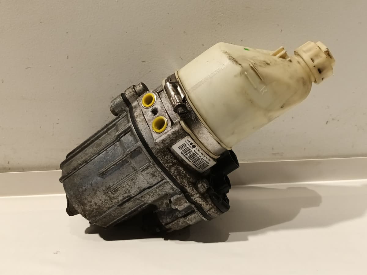 Pompe direction assistee — OPEL — ZAFIRA — PHASE 2 — OE 93196806 — occasion garantie 2 ans