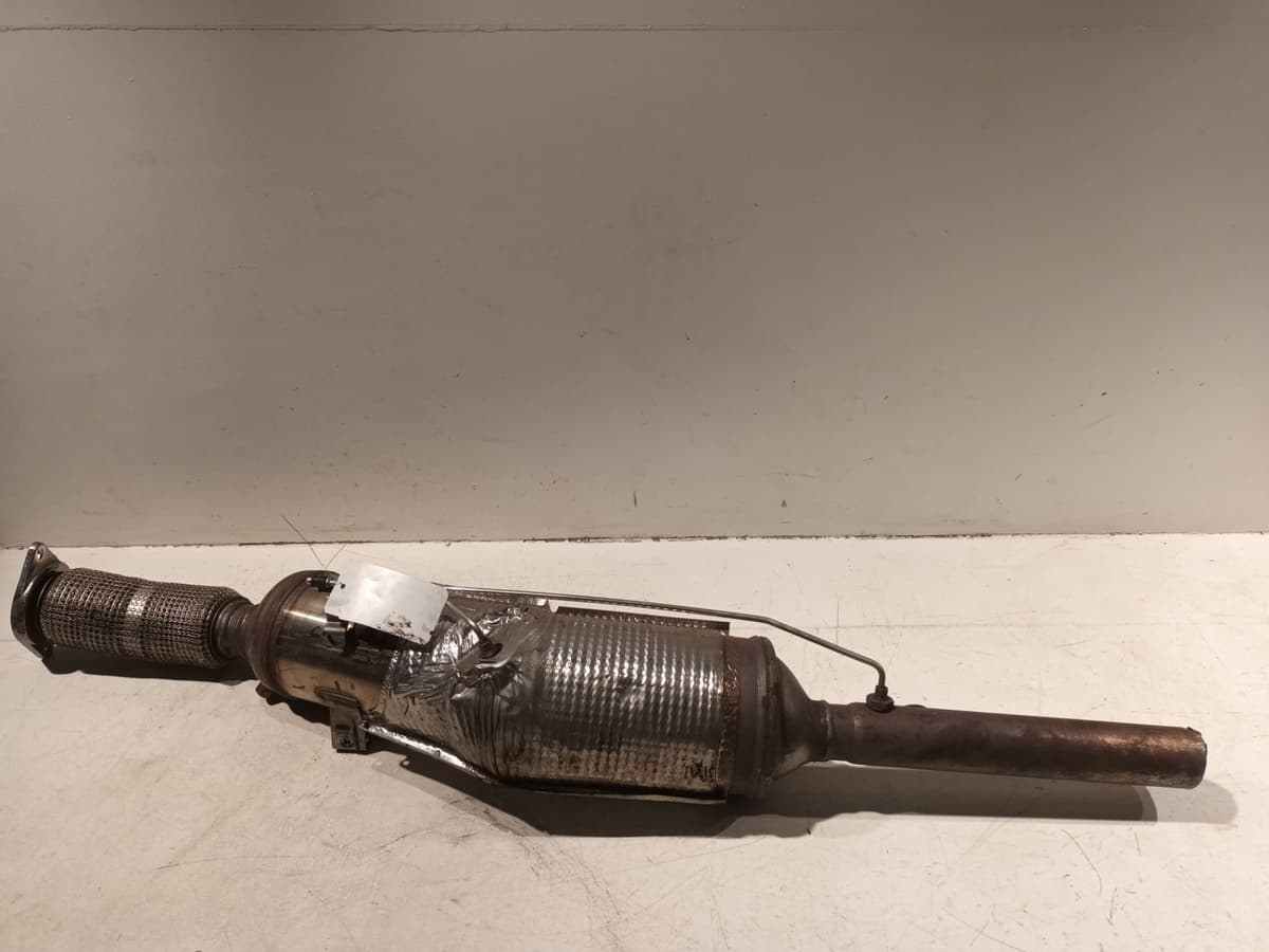 Catalyseur — RENAULT — TALISMAN — OE 208027401R — occasion garantie 2 ans