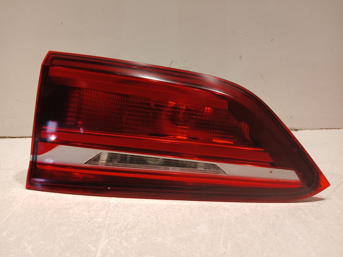 Feu arriere interieur droit — BMW — X1 — OE 63217350696 — occasion garantie 2 ans