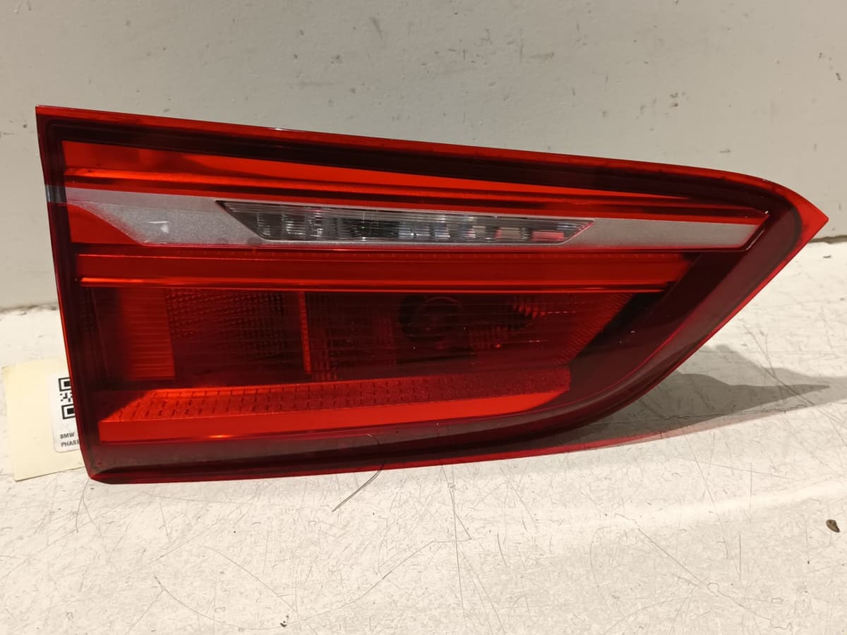 Feu arriere interieur gauche — BMW — X1 — OE 63217350695 — occasion garantie 2 ans