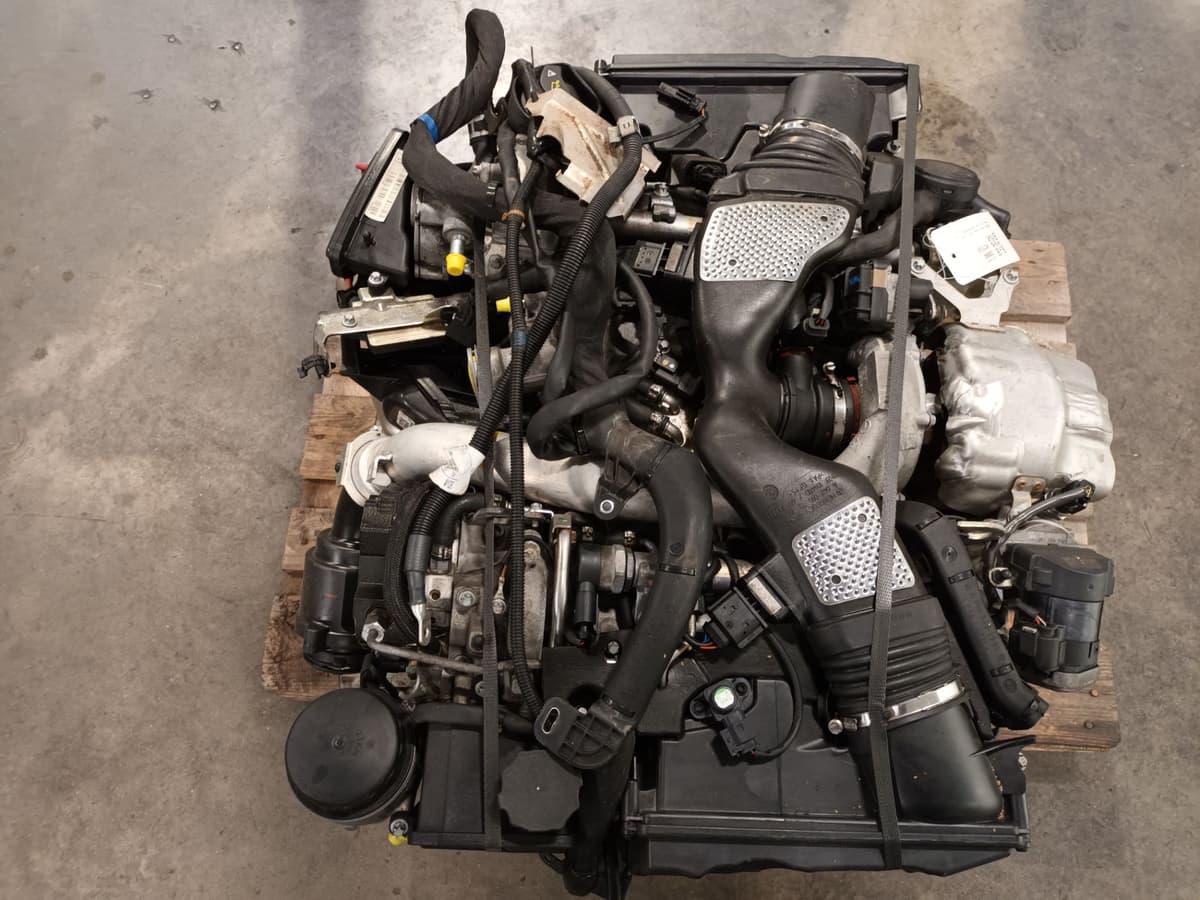Moteur — MERCEDES — CLASSE ML — OE 6420106997 — occasion garantie 2 ans
