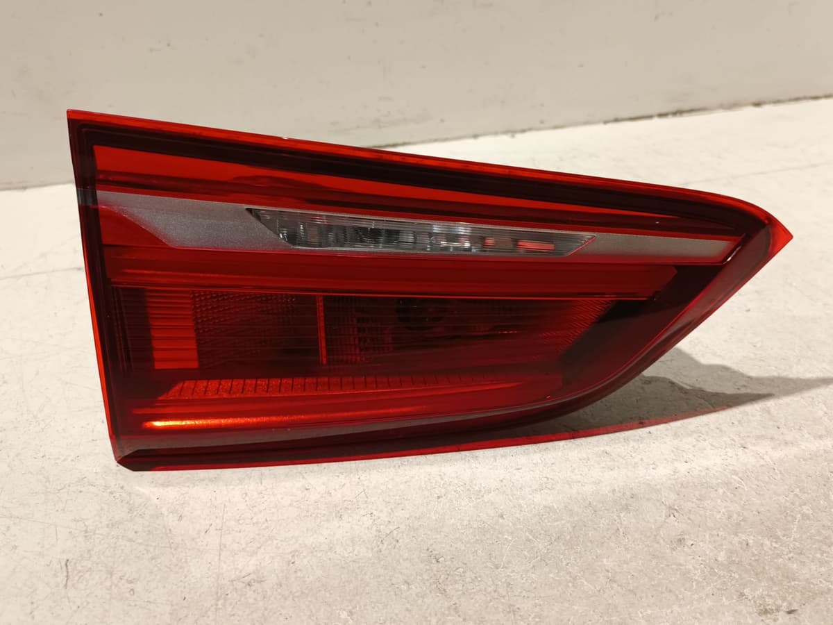 Feu arriere interieur gauche — BMW — X1 — PHASE 2 — OE 63217350697 — occasion garantie 2 ans
