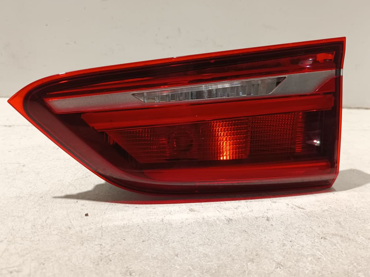 Feu arriere interieur droit — BMW — X1 — PHASE 2 — OE 63217350698 — occasion garantie 2 ans
