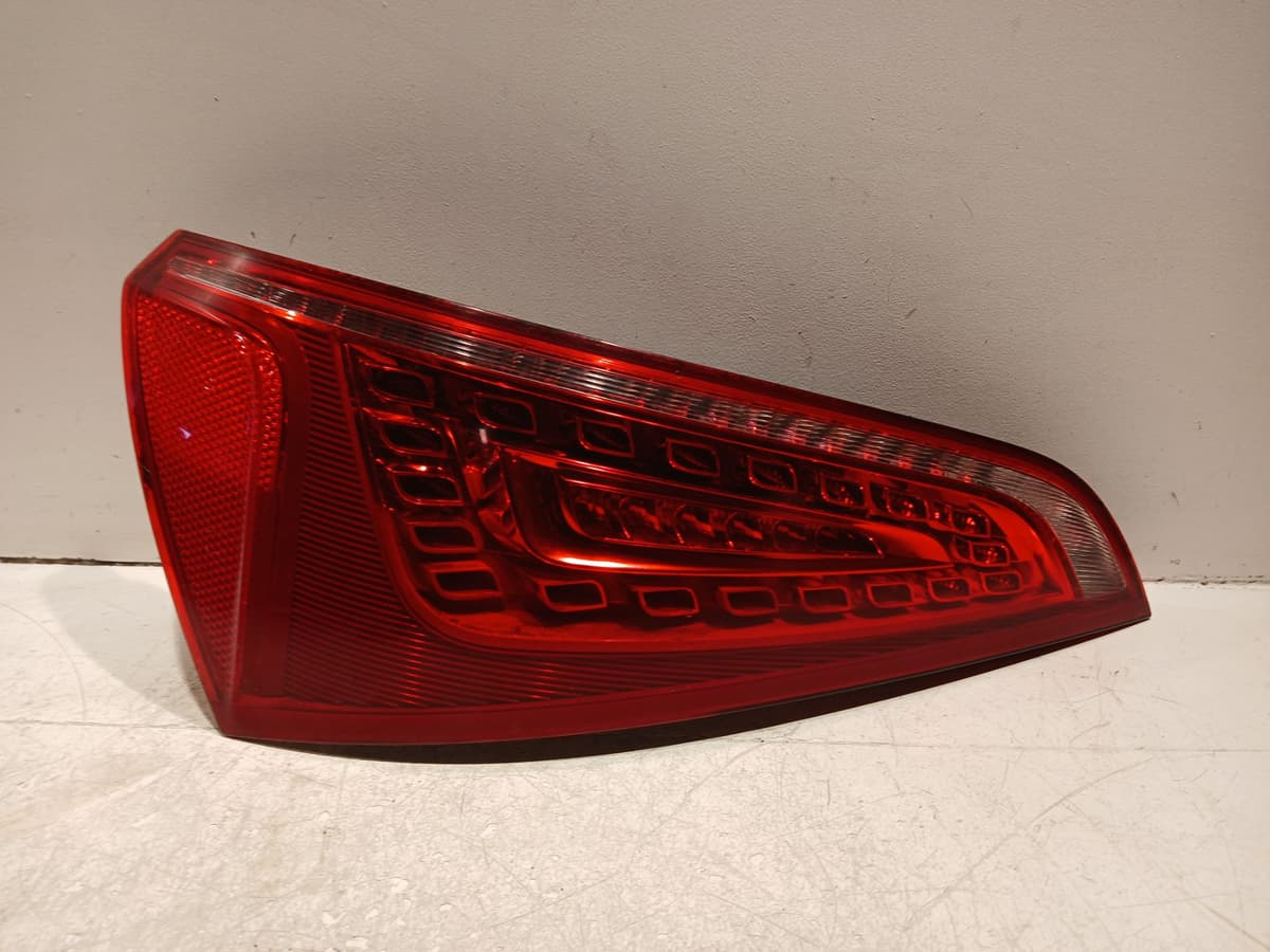 Feu arriere gauche — AUDI — Q5 — OE 8R0945093A — occasion garantie 2 ans