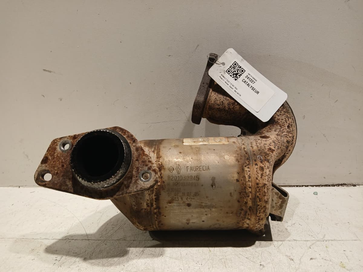 Catalyseur — RENAULT — CLIO III — OE 8201030945 — occasion garantie 2 ans