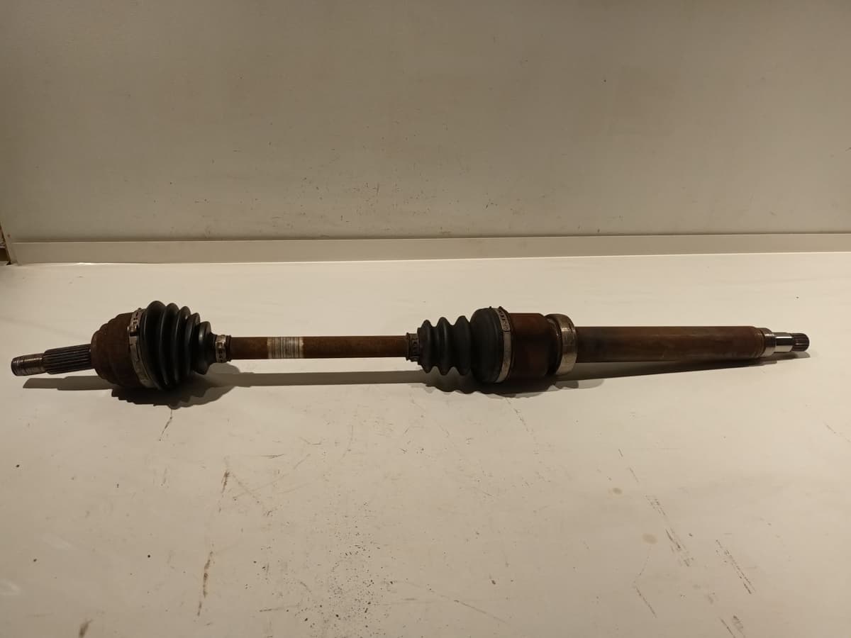 Transmission avant droite — FORD — B-MAX — OE 1822698 — occasion garantie 2 ans