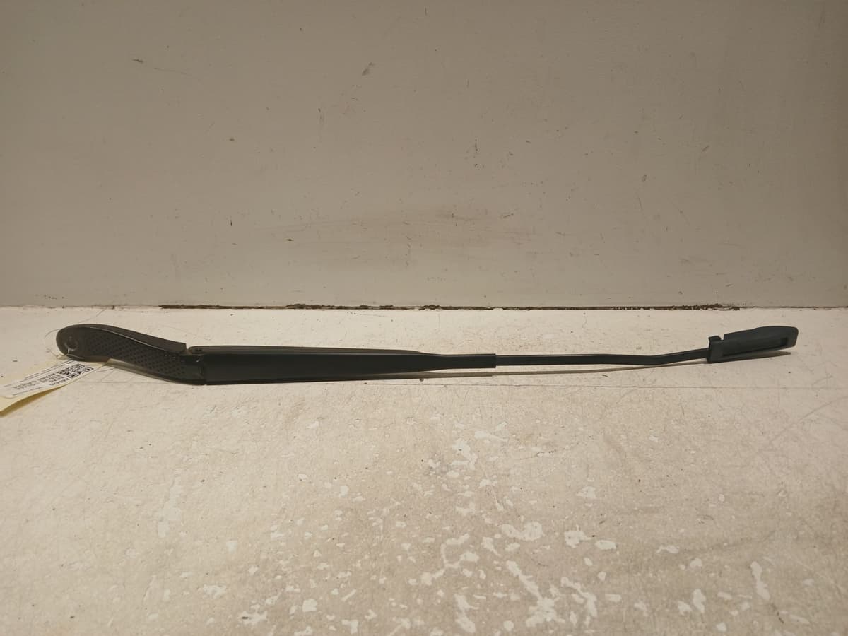 Bras essuie-glace avant gauche — RENAULT — CLIO — OE 7701071523 — occasion garantie 2 ans
