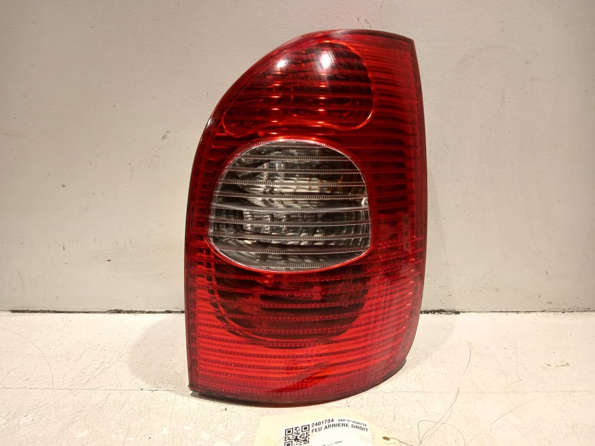 Feu arriere droit — CITROEN — XSARA PICASSO — PHASE 2 — OE 6351T2 — occasion garantie 2 ans