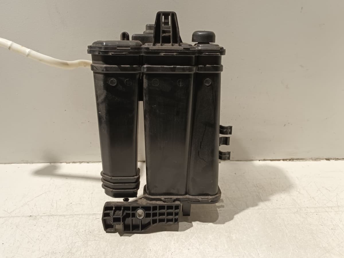 Canister — VOLKSWAGEN — POLO VI — PHASE 2 — OE 2Q0201801A — occasion garantie 2 ans