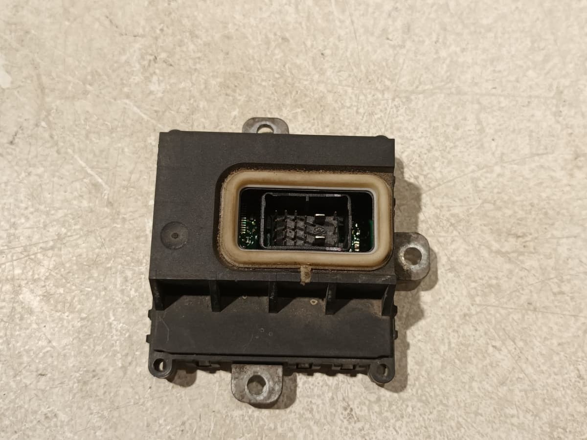 Ballast de projecteur gauche — BMW — SERIE 5 V (E60) — PHASE 2 — OE 63127189312 — occasion garantie 2 ans