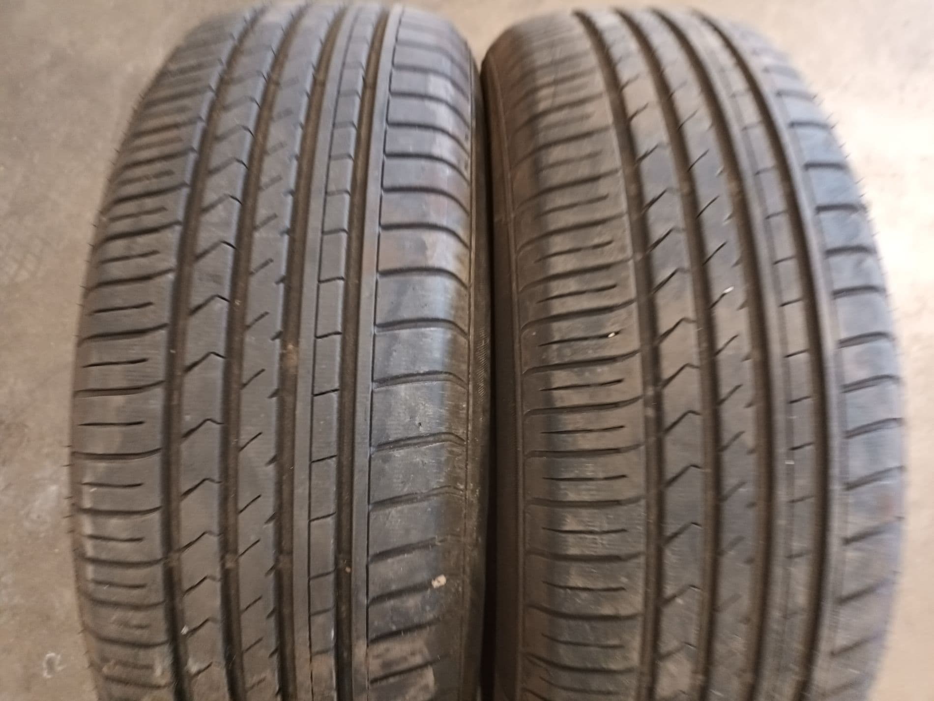 PNEU d'occasion garantie 2 ans Référence OE : 205/65R15, CITROEN C4 II GRAND PICASSO